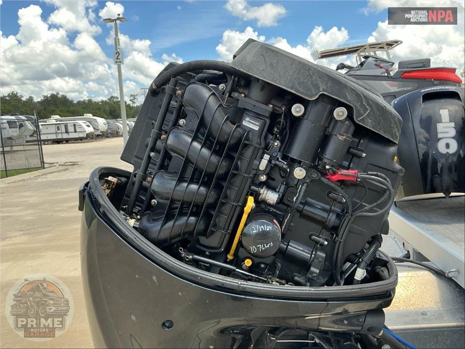 2023 Bennington Pontoons 22 SS(*) S SERIES L=23/E=1-150HP MERCURY OB — фото 6
