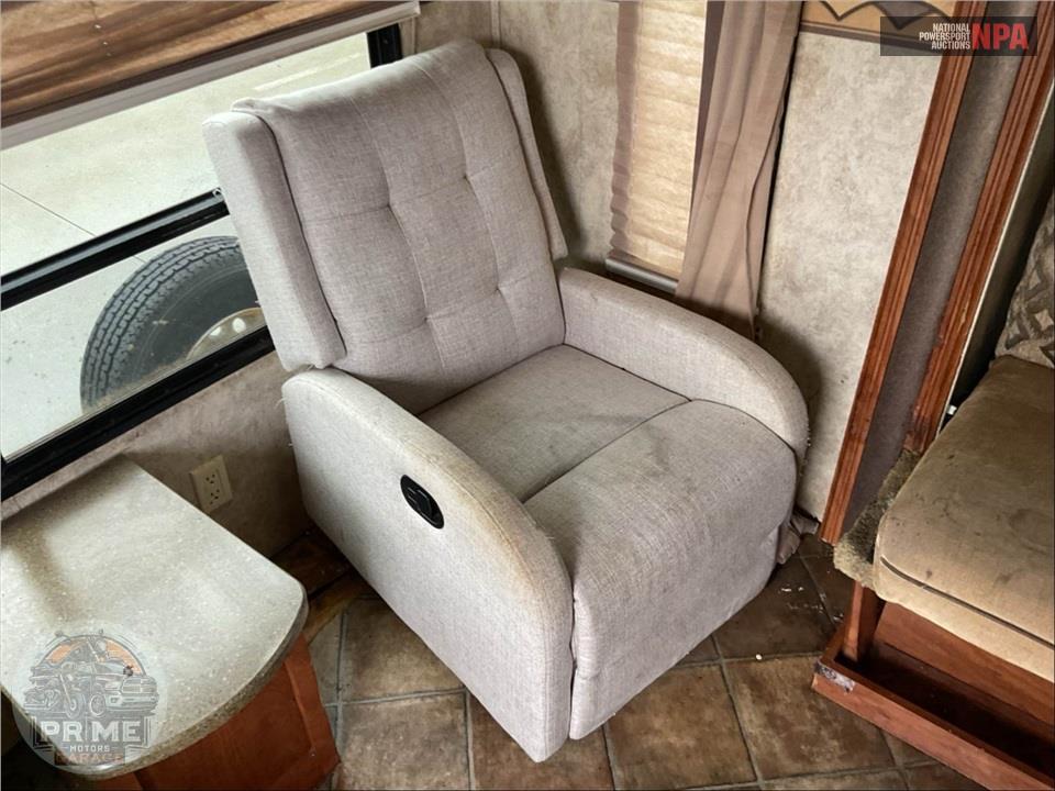2011 Keystone Rv M-285 RL - PASSPORT ULTRA LITE SERIES — фото 11