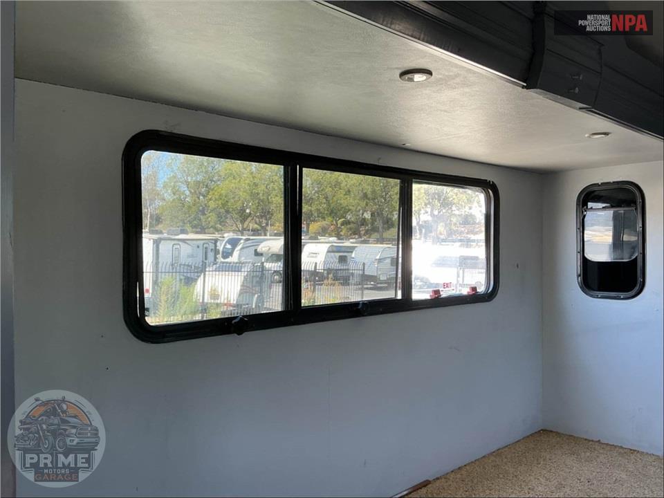 2014 Cardinal By Forest River M-3800FL - FIFTH WHEEL SERIES — фото 28