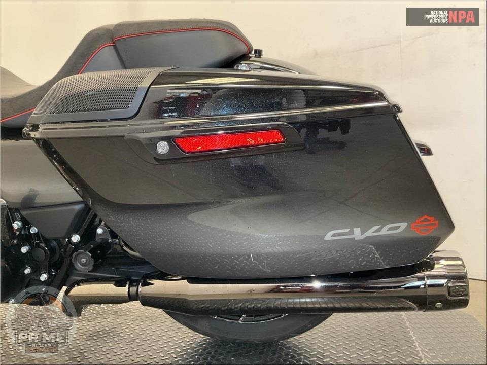 2025 Harley-Davidson FLTRXSE CVO ROAD GLIDE — фото 18