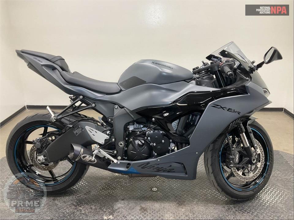 2025 Kawasaki ZX636JSFAL NINJA ZX-6R KRT (ABS) — фото 1