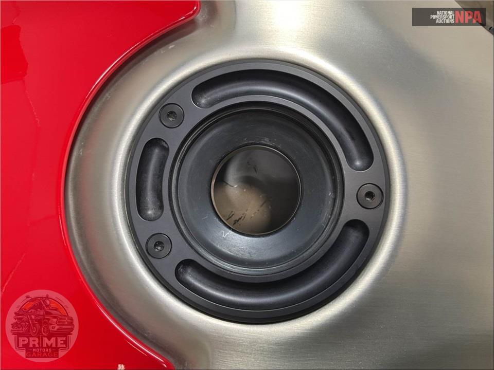 2019 Ducati PANIGALE V4R — фото 16
