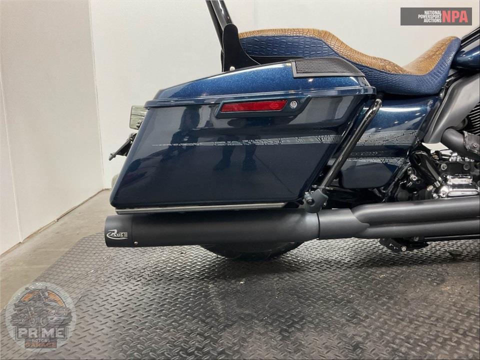 2016 Harley-Davidson FLTRU ROAD GLIDE ULTRA — фото 19