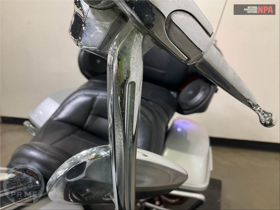 2014 Harley-Davidson FLHTKSE CVO ULTRA LIMITED — фото 38