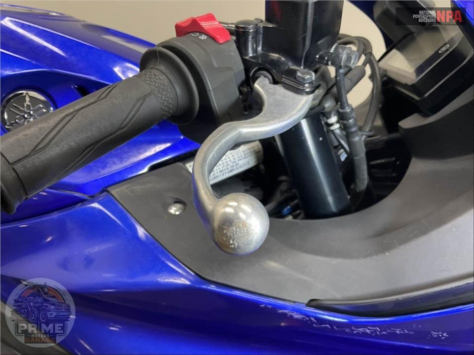 2021 Yamaha YZF-R3 — фото 35