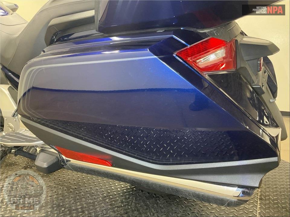 2018 Honda GL1800D GOLDWING TOUR DCT (BLUE) — фото 23