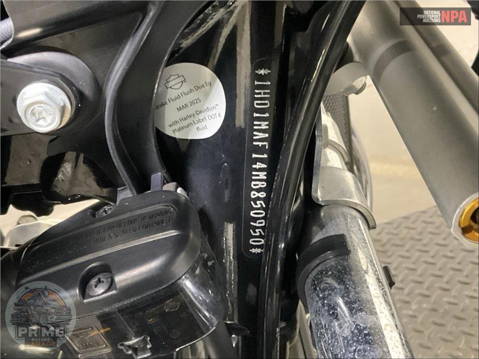 2021 Harley-Davidson FLHTCUTG TRI GLIDE ULTRA CLASSIC — фото 29