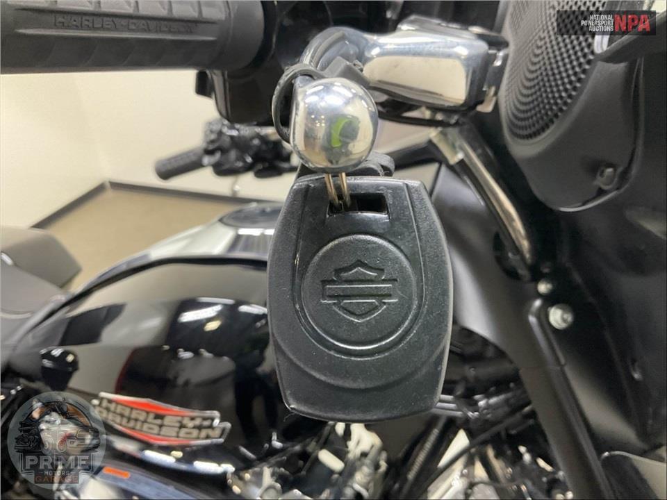 2024 Harley-Davidson FLHX STREET GLIDE — фото 12