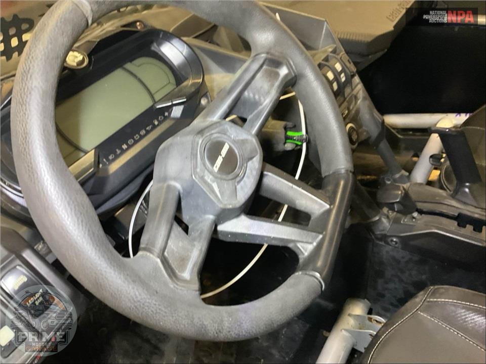 2020 Can-Am MAVERICK X3 X RS TURBO RR — фото 22