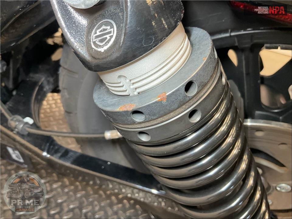 2021 Harley-Davidson XL1200NS IRON 1200 — фото 30