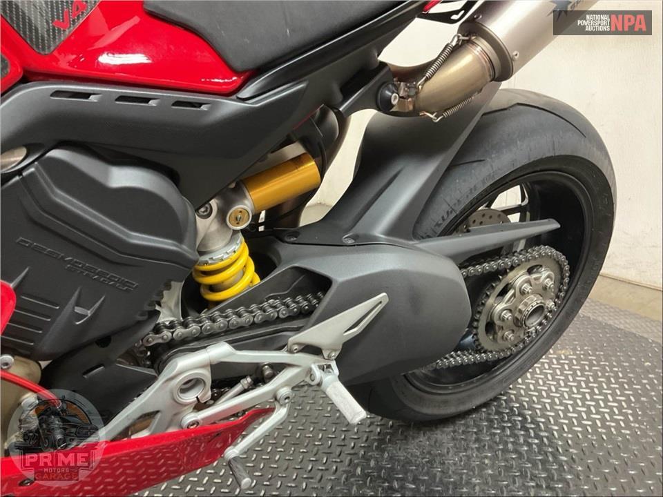 2018 Ducati PANIGALE V4 — фото 18