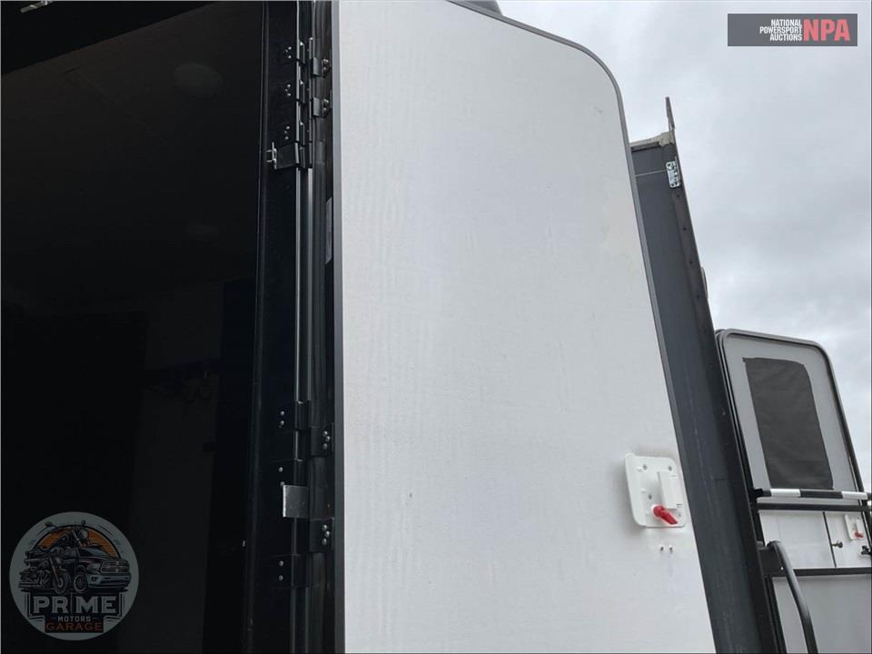2019 Xlr By Forest River M-382AMP - THUNDERBOLT TOY HAULER TOY HAULER SERIES — фото 42