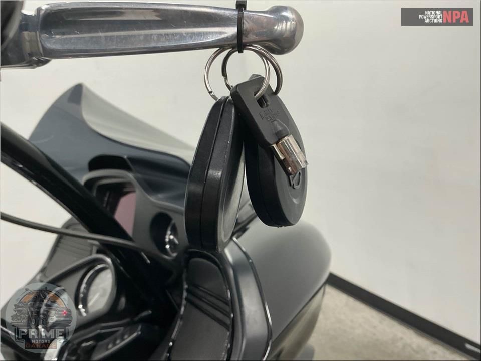 2019 Harley-Davidson FLTRU ROAD GLIDE ULTRA — фото 11