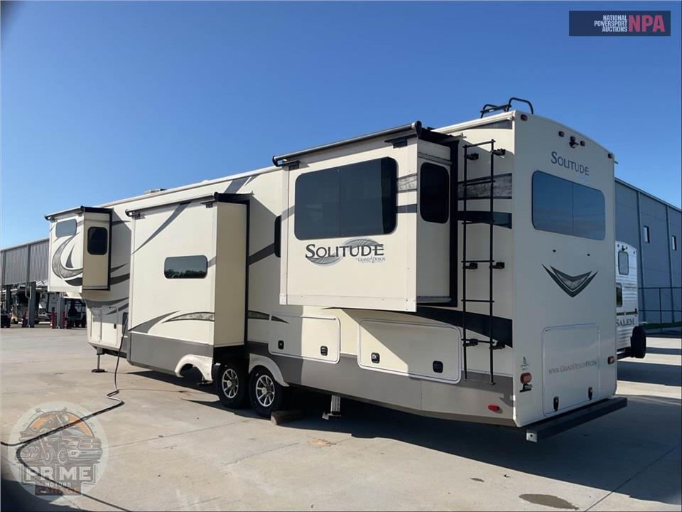 2017 Grand Design Recreational Vehicles M-375RES - SOLITUDE FIFTH WHEEL SERIES — фото 3