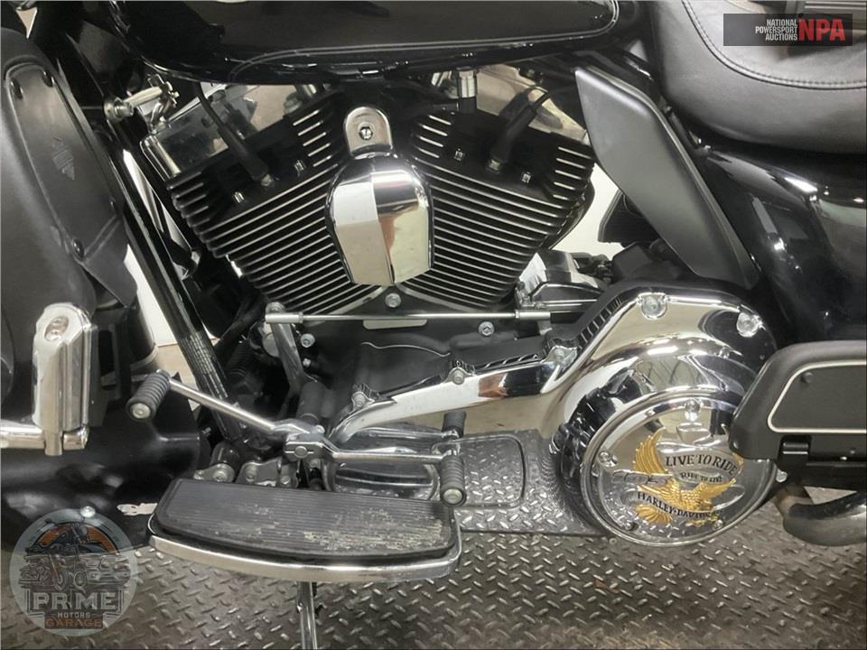 2012 Harley-Davidson FLHTCU UL CLSC EL GLIDE — фото 7