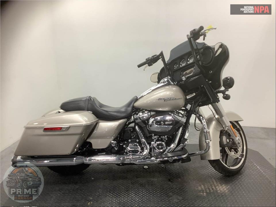 2018 Harley-Davidson FLHX STREET GLIDE — фото 1