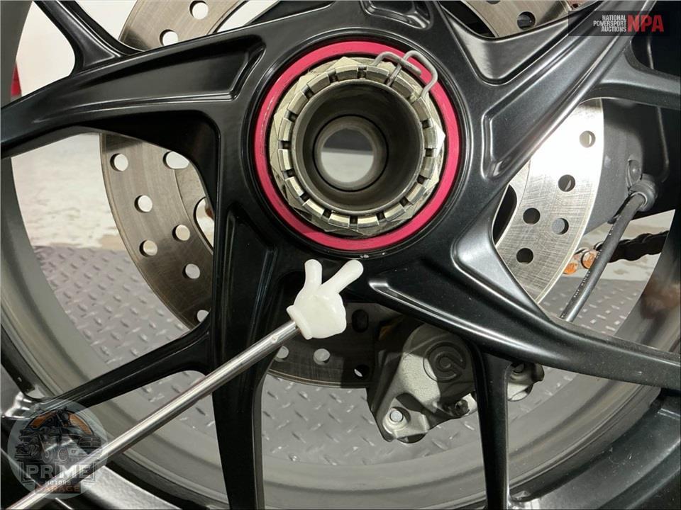 2024 Ducati PANIGALE V4 S — фото 26