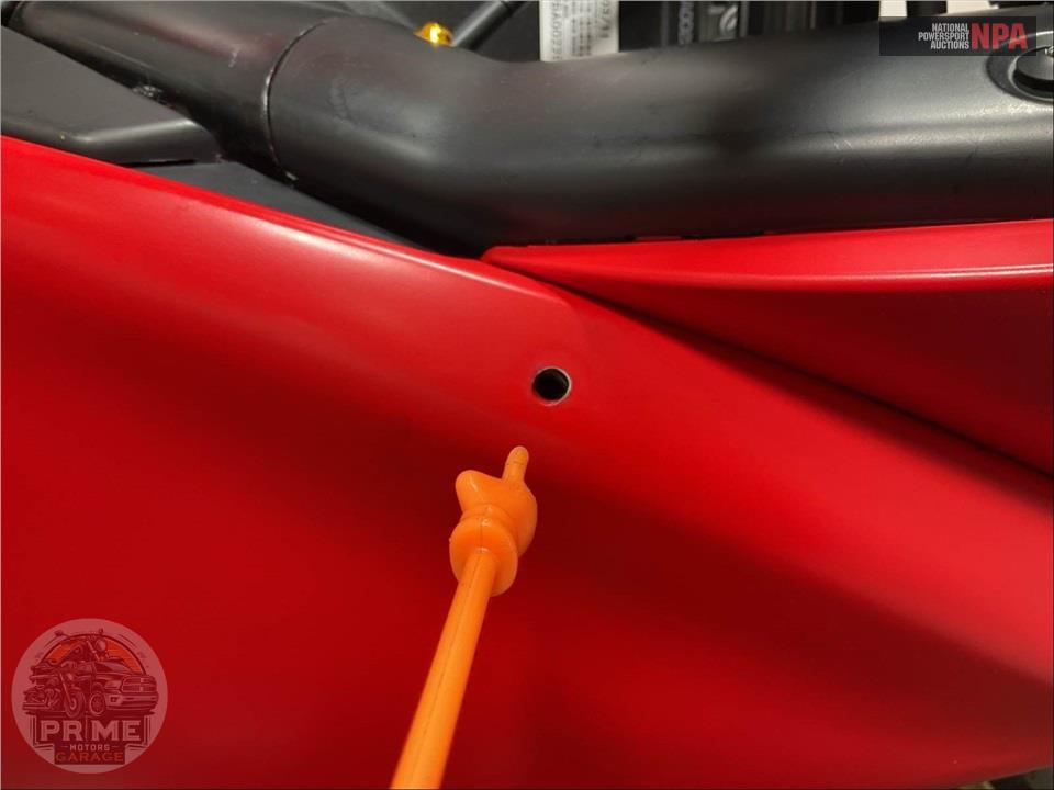 2011 Yamaha YZF-R1 RED — фото 15