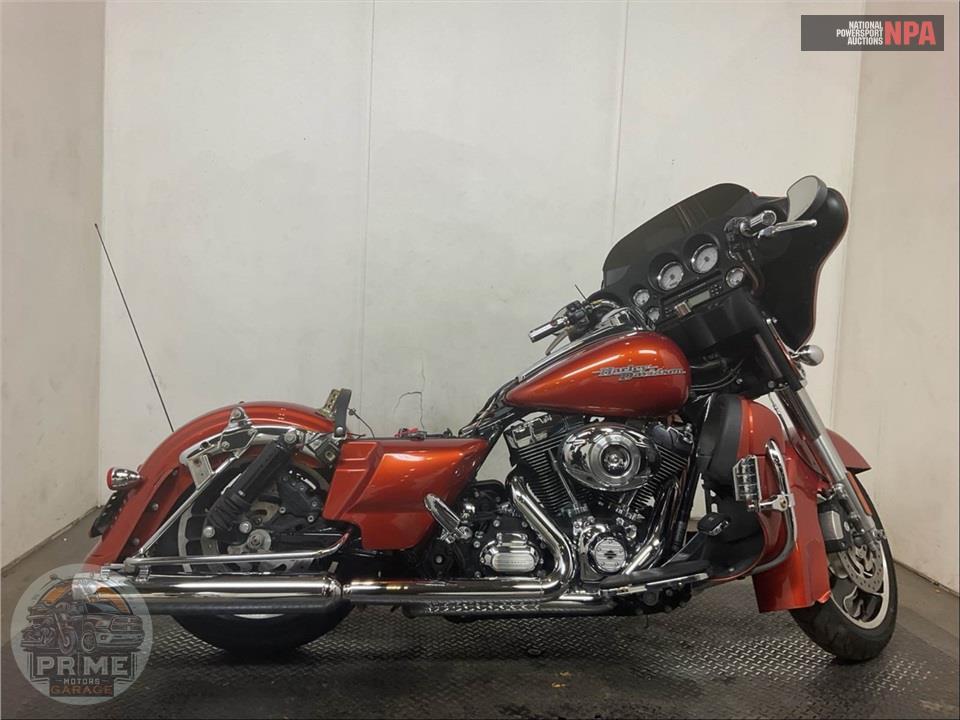 2011 Harley-Davidson FLHX-103 STREET GLIDE — фото 1