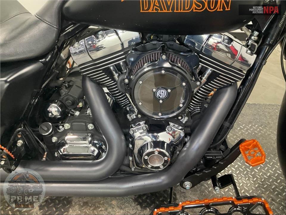 2015 Harley-Davidson FLTRX ROAD GLIDE — фото 6