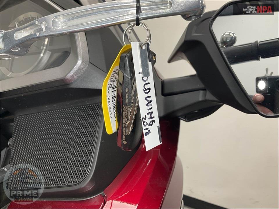 2018 Honda GL1800 GOLDWING TOUR (RED) — фото 10