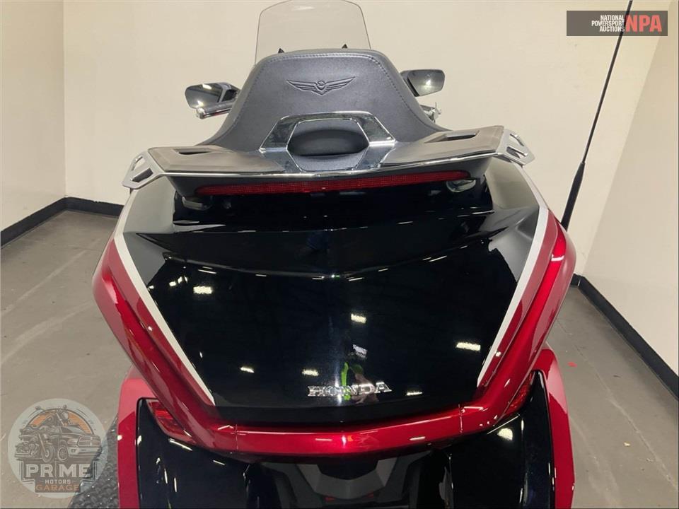 2021 Honda GL1800 GOLDWING TOUR — фото 21