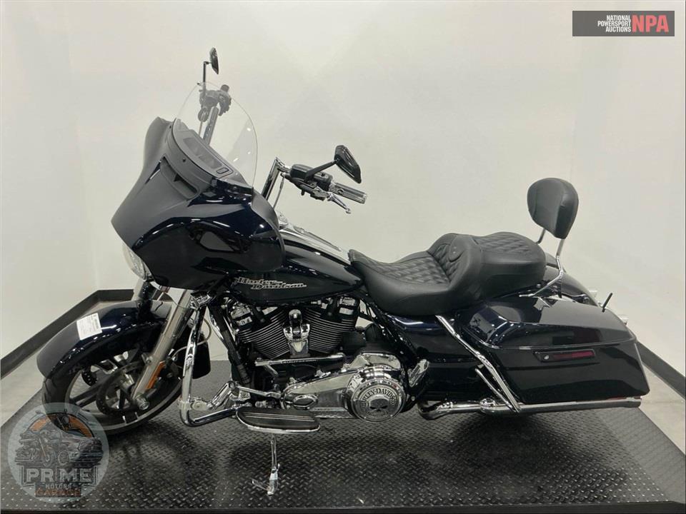 2019 Harley-Davidson FLHX STREET GLIDE — фото 3
