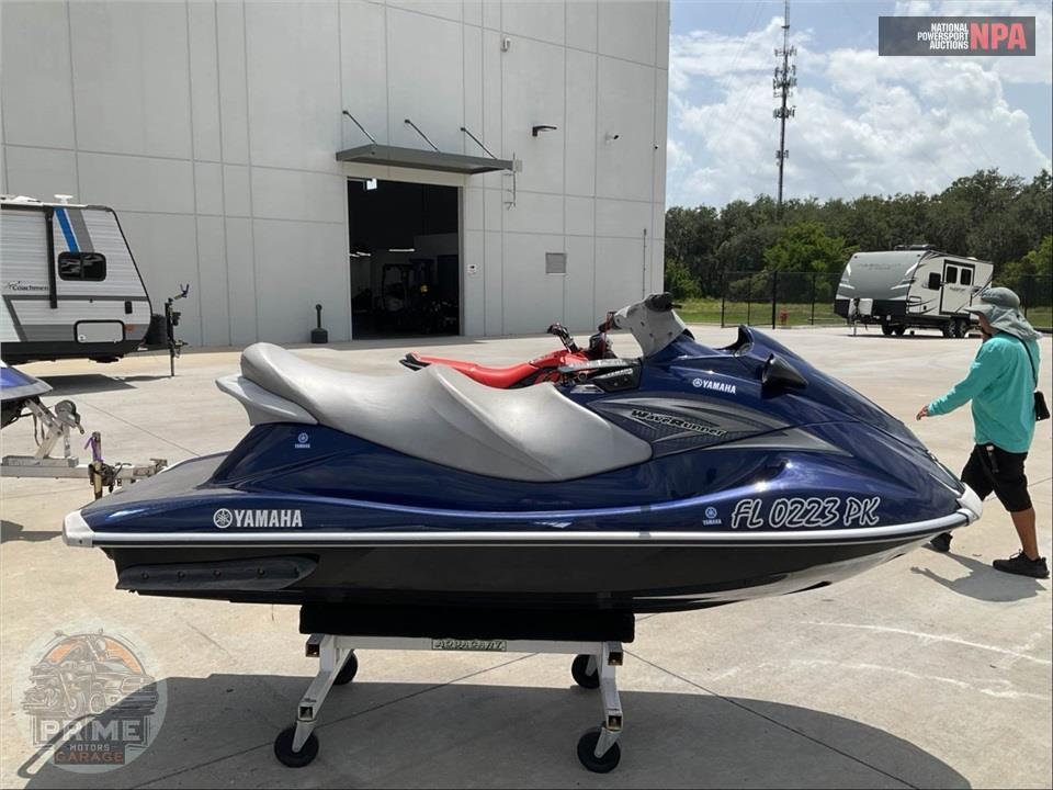 2012 Yamaha WAVE RUNNER VX CRUISER — фото 1