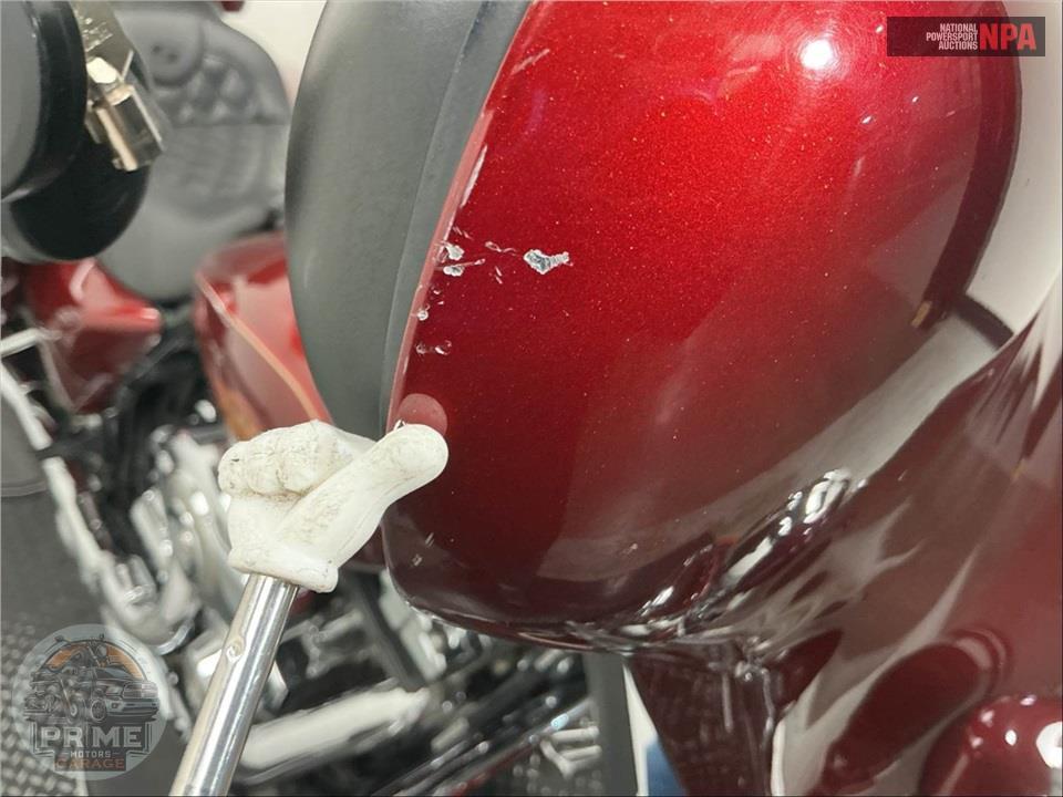 2010 Harley-Davidson FLHTC ELECTRA GLIDE CLASSIC — фото 23