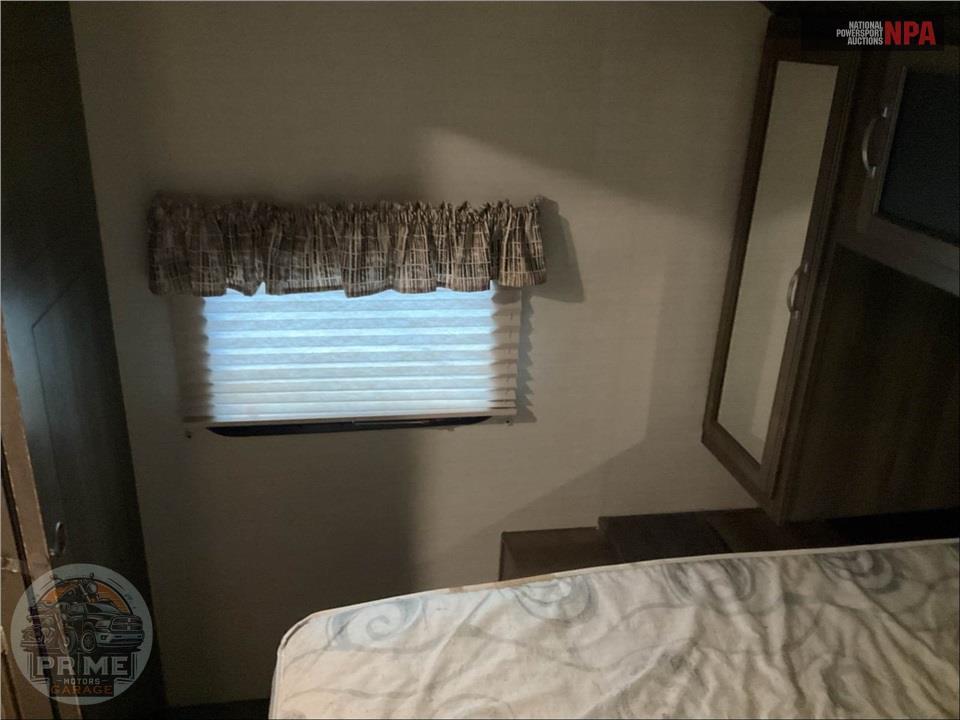 2018 Keystone Rv M-31 BKPR - BULLET PREMIER SERIES — фото 12