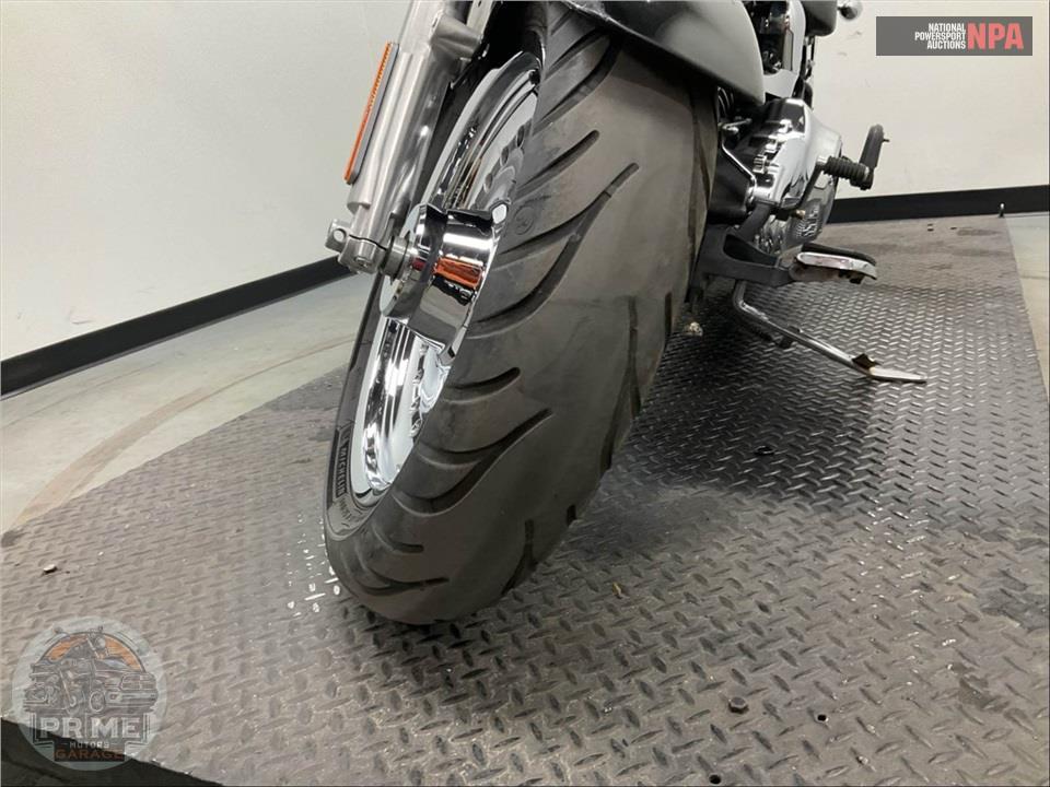 2016 Harley-Davidson FLSTF FAT BOY — фото 35