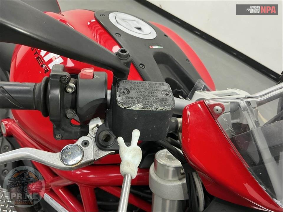 2014 Ducati MONSTER 696 (ABS) — фото 29