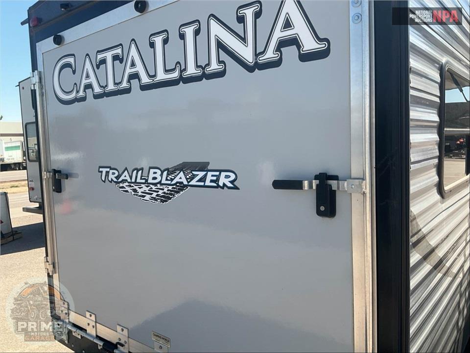 2017 Coachmen By Forest River M-22 TH - CATALINA TRAIL BLAZER TOY HAULER SERIES — фото 24