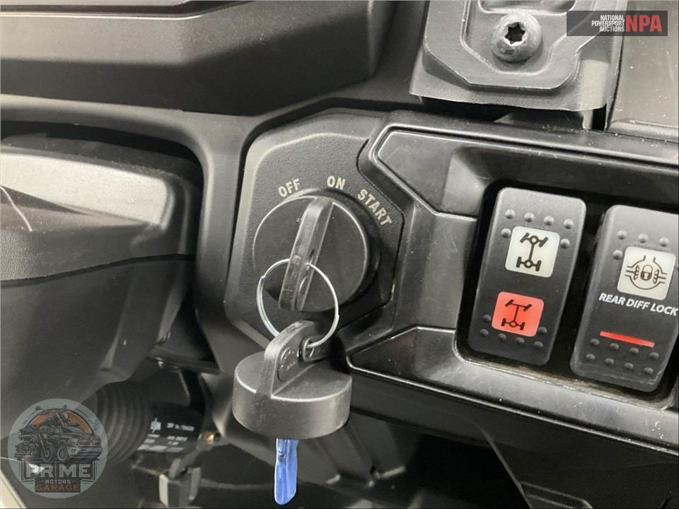 2025 Can-Am DEFENDER MAX XT HD9 — фото 7
