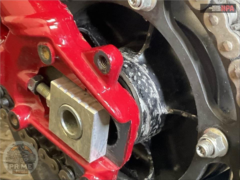 2022 Indian Motorcycle FTR R CARBON — фото 19