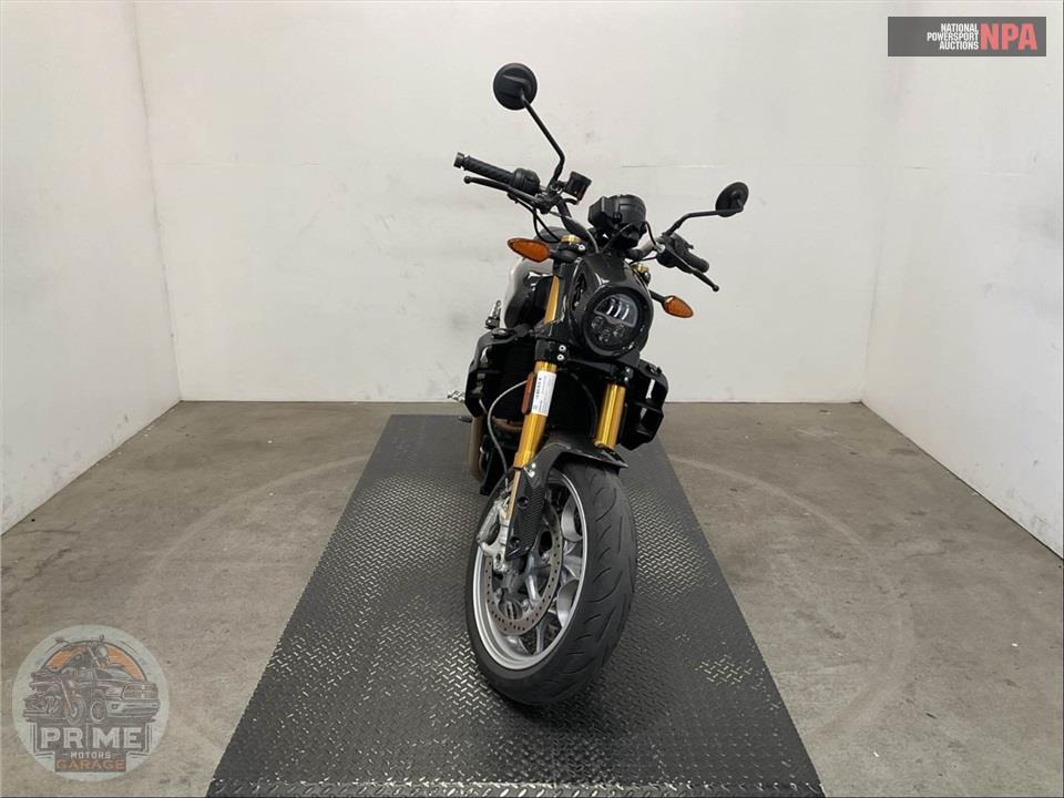 2023 Indian Motorcycle FTR R CARBON — фото 2