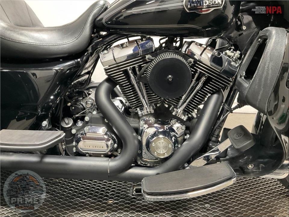 2012 Harley-Davidson FLHTCUTG TRIGLIDE UL CLSC — фото 6