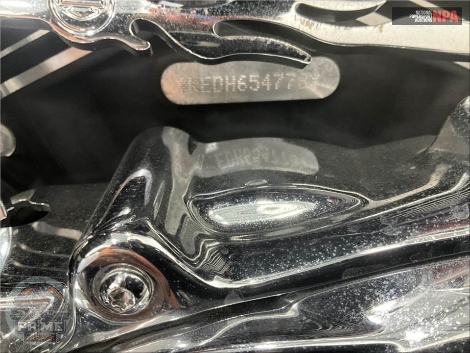 2017 Harley-Davidson FLHTK ULTRA LIMITED — фото 28