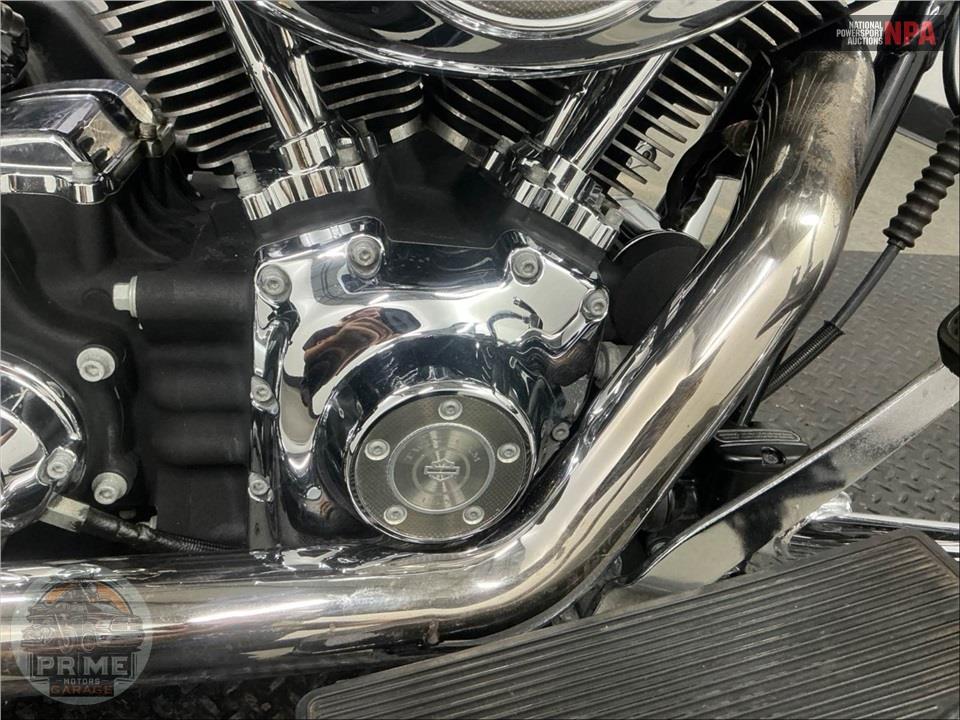 2008 Harley-Davidson FLHTC ELECTRA GLIDE CLASSIC — фото 13