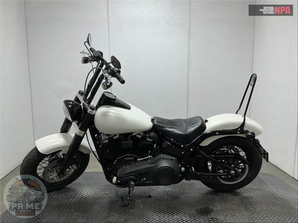 2018 Harley-Davidson FLSL SOFTTAIL SLIM — фото 3