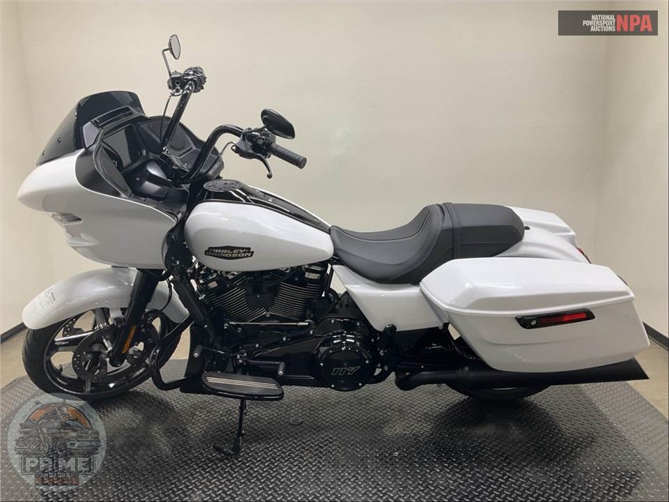 2024 Harley-Davidson FLTRX ROAD GLIDE — фото 3