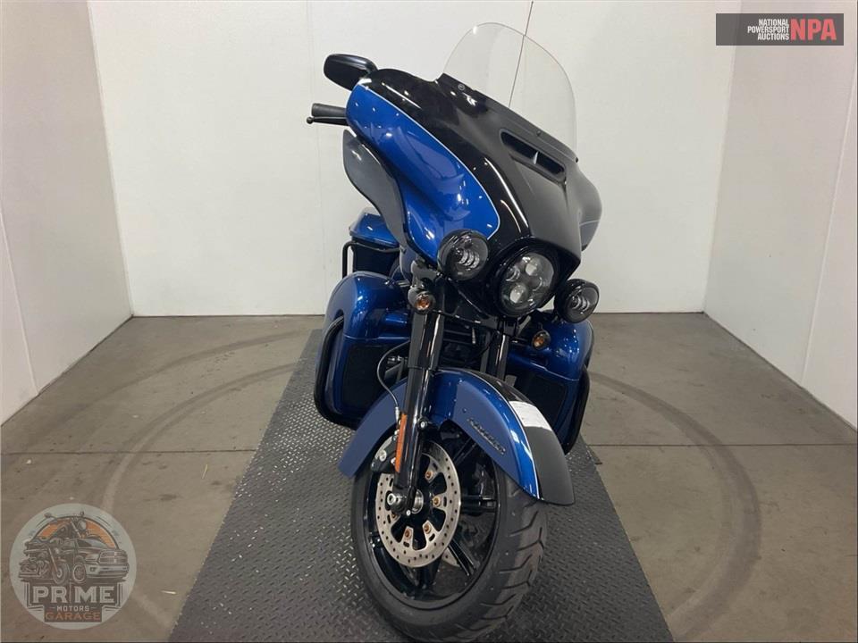 2022 Harley-Davidson FLHTK ULTRA LIMITED — фото 2