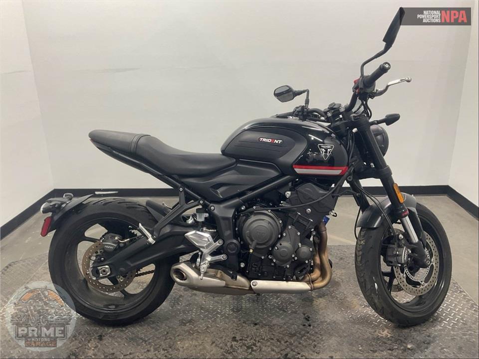 2023 Triumph TRIDENT (BLACK) — фото 1