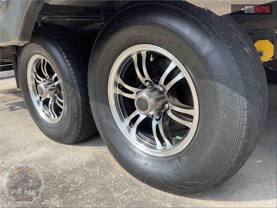 2016 Crossroads Rv M-305 RS - CRUISER FIFTH WHEEL SERIES — фото 53
