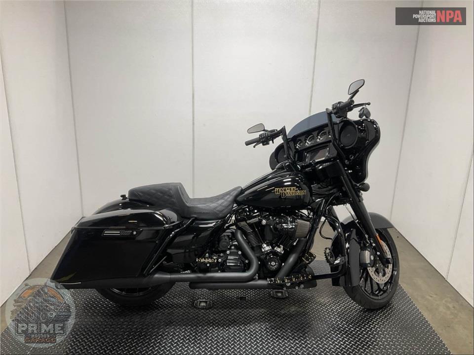 2018 Harley-Davidson FLHXS STREET GLIDE SPECIAL — фото 1