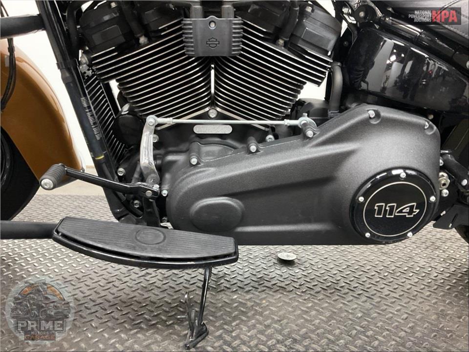 2023 Harley-Davidson FLHCS HERITAGE CLASSIC 114 — фото 7