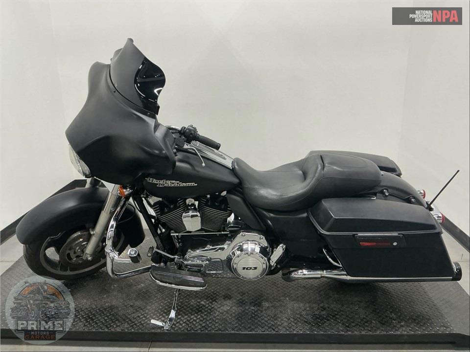 2013 Harley-Davidson FLHX STREET GLIDE — фото 3