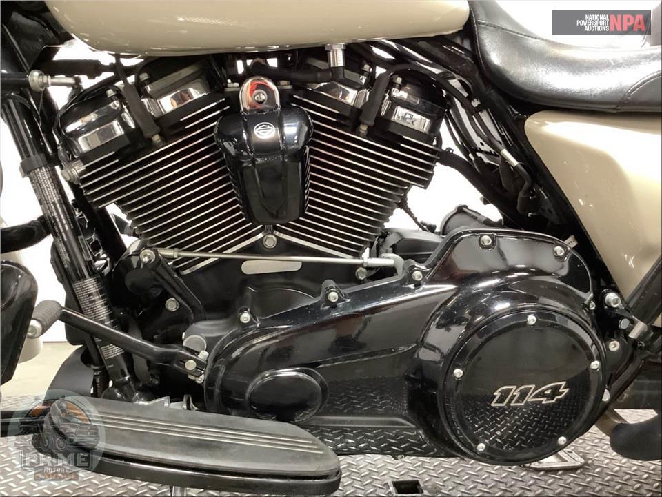 2022 Harley-Davidson FLTRXS ROAD GLIDE SPECIAL — фото 7