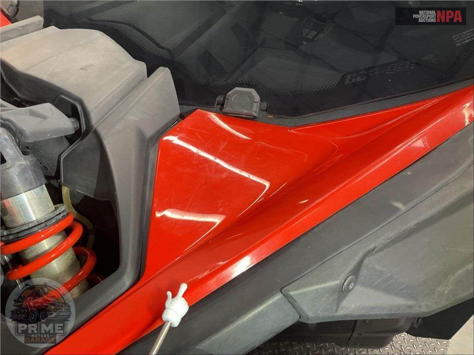 2021 Can-Am MAVERICK X3 DS TURBO R — фото 30