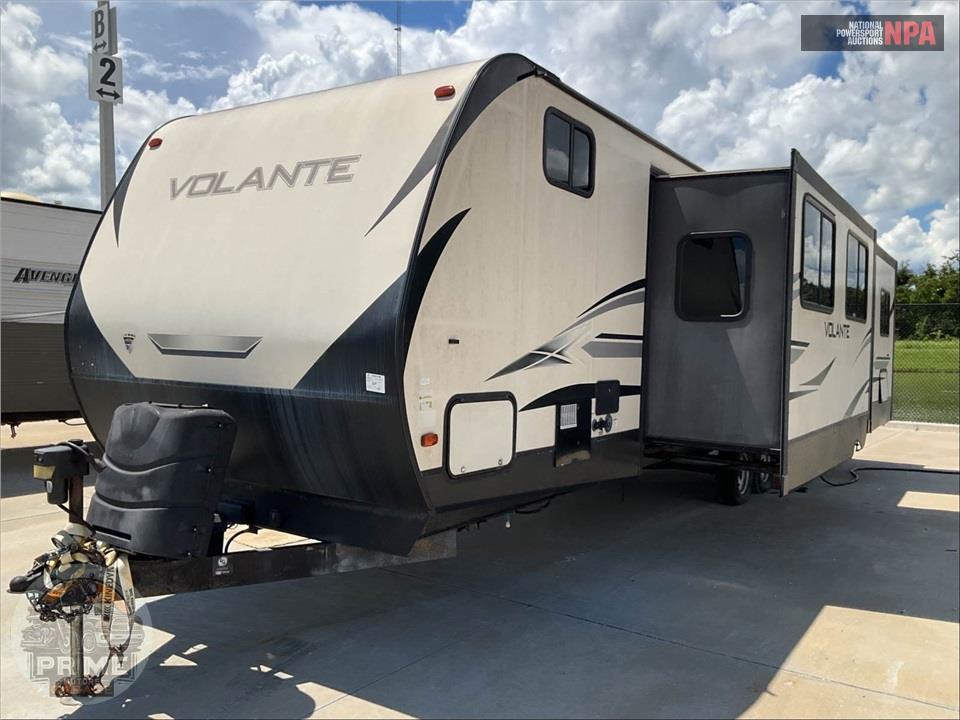 2019 Crossroads Rv M-32 FB - VOLANTE SERIES — фото 2